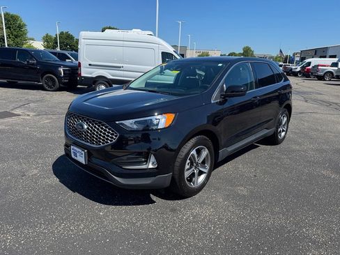 Certified 2024 Ford Edge SEL w/ Convenience Package AWD/4WD image 7