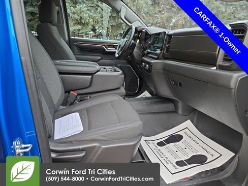 Used 2024 Chevrolet Silverado 1500 LT Trail Boss AWD/4WD image 36
