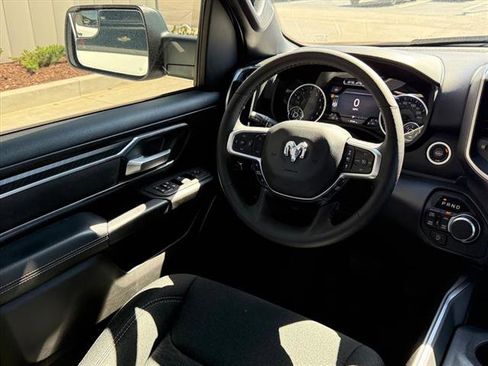 Used 2025 RAM 1500 Big Horn AWD/4WD image 10