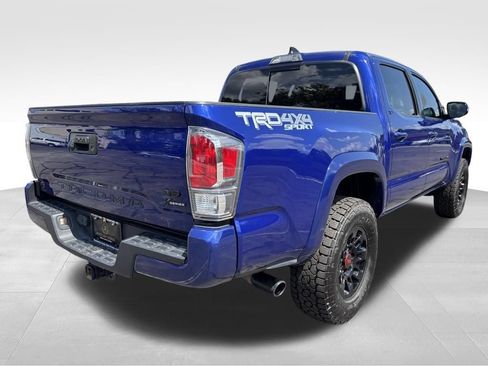 Used 2022 Toyota Tacoma TRD Sport AWD/4WD image 5