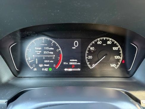 Used 2024 Honda Pilot TrailSport image 15