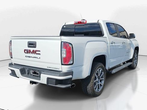 Used 2021 GMC Canyon Denali RWD image 3