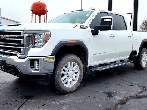 Used 2021 GMC Sierra 2500 SLT w/ SLT Preferred Package image 2