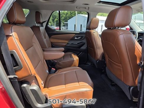 Used 2018 Chevrolet Traverse High Country AWD/4WD image 18