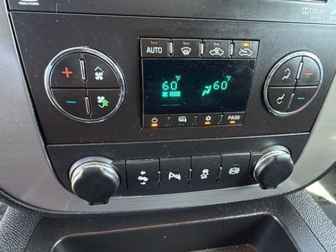 Used 2013 GMC Sierra 2500 SLT w/ SLT Convenience Package image 13