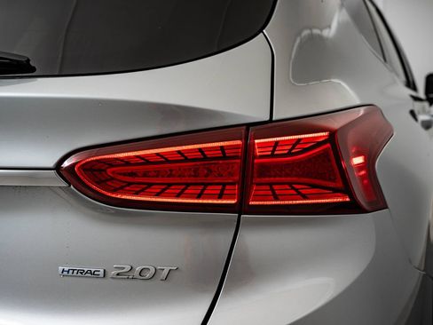 Used 2020 Hyundai Santa Fe SEL w/ Cargo Package AWD/4WD image 9