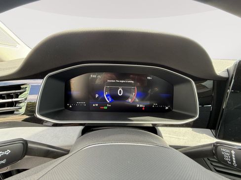 New 2025 Volkswagen Jetta SE image 14