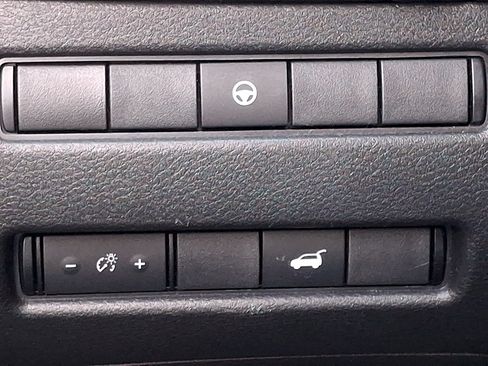 Used 2021 Nissan Rogue SV w/ Premium Package FWD image 27