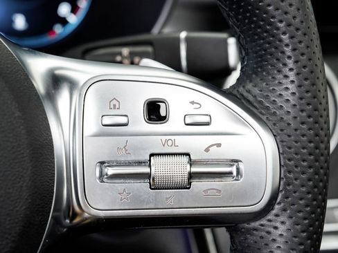 Used 2020 Mercedes-Benz GLC 300 4MATIC Coupe image 13