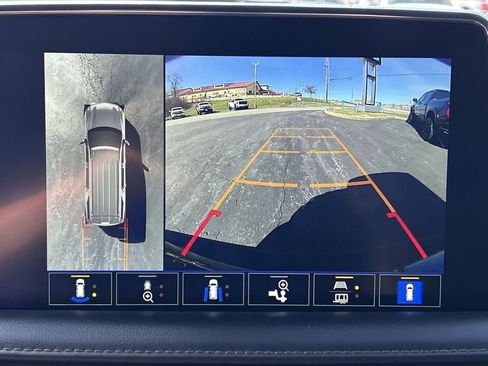 Used 2022 Chevrolet Tahoe High Country image 15