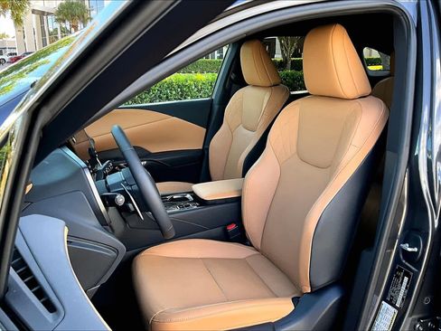 Used 2025 Lexus RX 350 FWD w/ Technology Package image 8