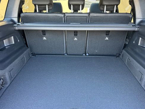 New 2026 Mercedes-Benz GLB 250 image 14