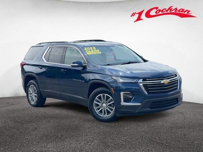 Used 2023 Chevrolet Traverse LT