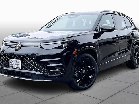 New 2026 Volkswagen Tiguan SE R-Line image 1