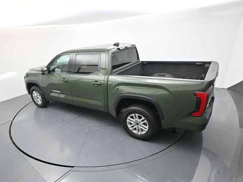 Used 2023 Toyota Tundra SR5 w/ SR5 Premium Package AWD/4WD image 28