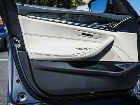 Certified 2023 BMW 540i w/ Convenience Package RWD image 21