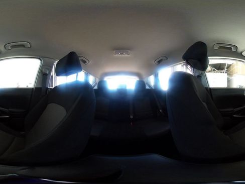Used 2025 Kia Soul LX w/ LX Technology Package FWD image 40