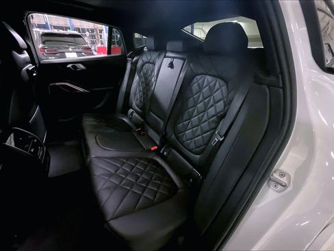 Used 2023 BMW X6 xDrive40i w/ M Sport Package image 19