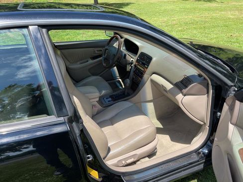 Used 2001 Lexus ES 330 image 35