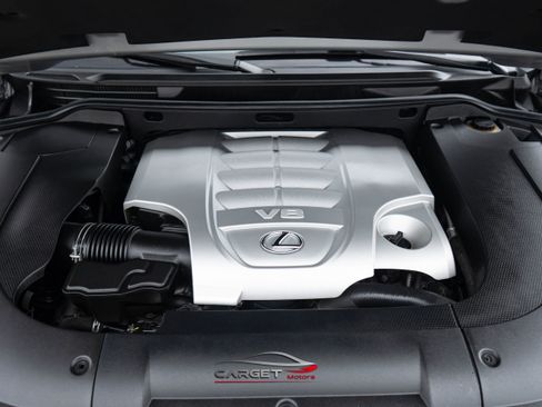 Used 2014 Lexus LX 570 4WD image 54