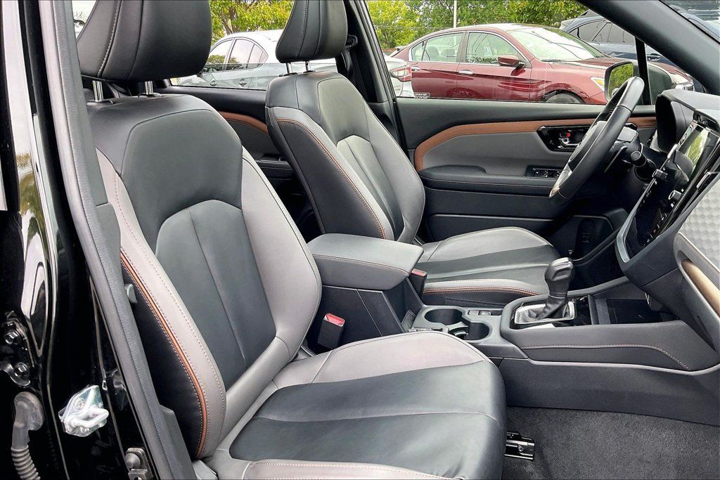 Used 2025 Subaru Forester Sport AWD/4WD image 7