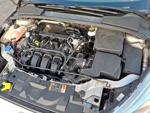 Used 2017 Ford Focus SE image 27