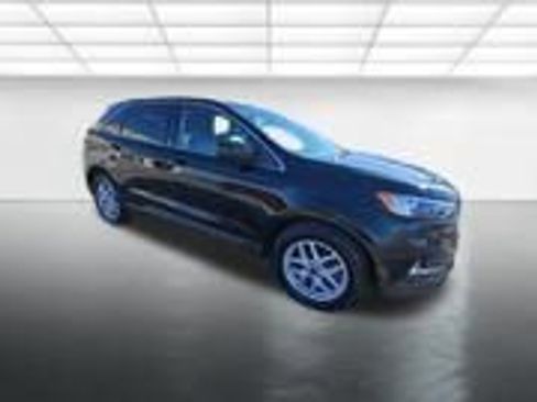 Used 2022 Ford Edge SEL w/ Convenience Package image 13
