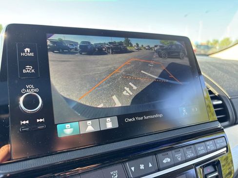 Used 2026 Honda Odyssey EX-L image 24