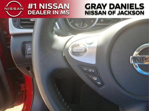 Used 2018 Nissan Sentra SV FWD image 12