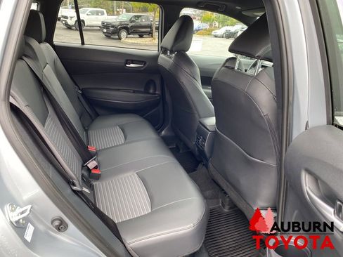 Used 2024 Toyota Corolla Cross AWD Hybrid w/ Convenience Package image 19
