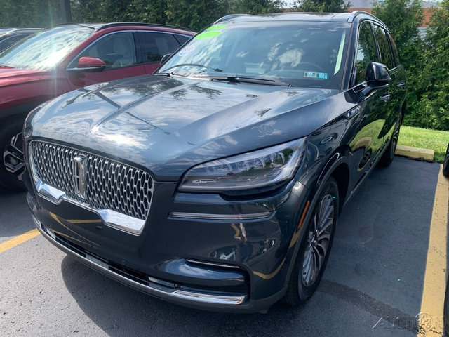 Certified 2024 Lincoln Aviator Reserve w/ Elements Package Plus AWD/4WD image 1