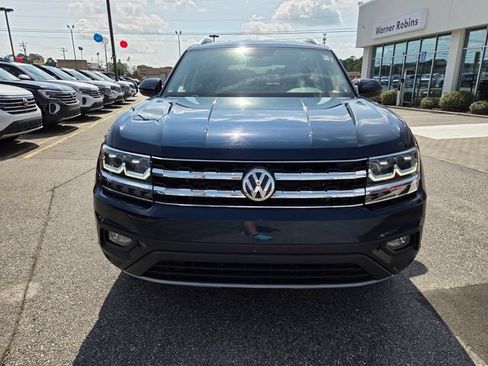 Used 2019 Volkswagen Atlas SE w/ Towing Package FWD image 2