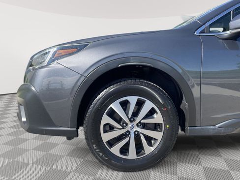 Used 2020 Subaru Outback Premium AWD/4WD image 11