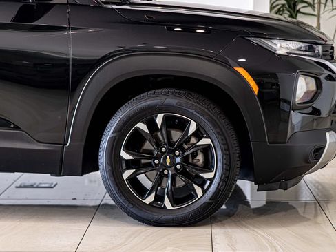 Used 2022 Chevrolet TrailBlazer LT FWD image 10