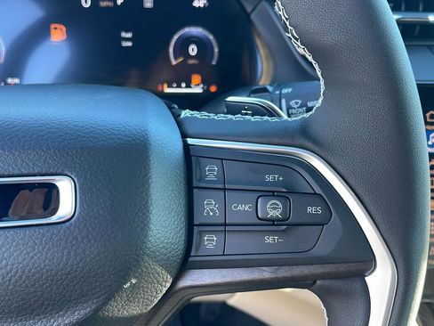 New 2026 Jeep Grand Cherokee Limited image 15