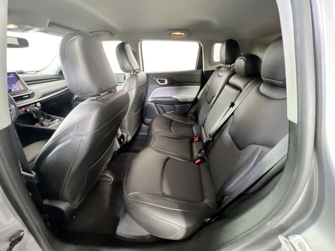 Used 2022 Jeep Compass Latitude w/ Convenience Group image 22