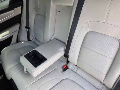 Used 2025 Jaguar F-PACE R-Dynamic S AWD/4WD image 19