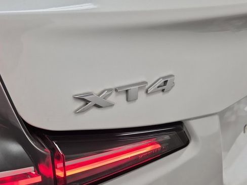 Used 2024 Cadillac XT4 Sport image 7