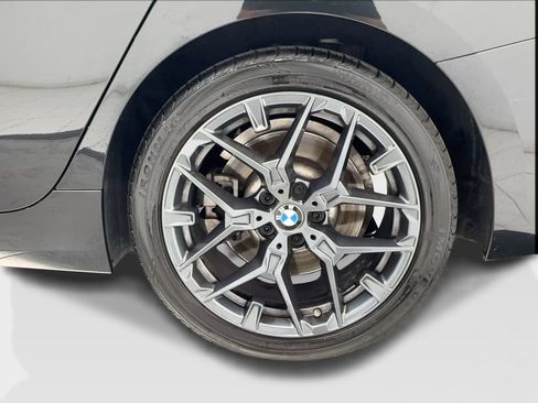 Used 2025 BMW 330i Sedan RWD image 7