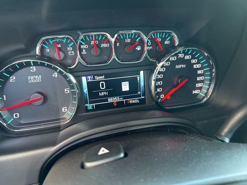 Used 2019 Chevrolet Tahoe LT AWD/4WD image 15