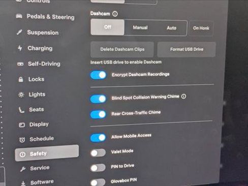 Used 2021 Tesla Model S AWD/4WD image 33