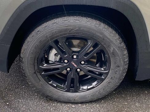 Used 2022 GMC Terrain AT4 w/ Infotainment Package II AWD/4WD image 6