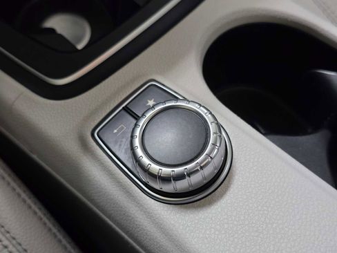 Certified 2018 Mercedes-Benz CLA 250 image 34