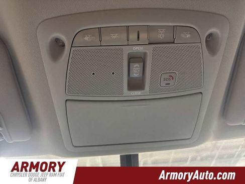 Used 2018 Nissan Murano Platinum w/ Cargo Package image 20