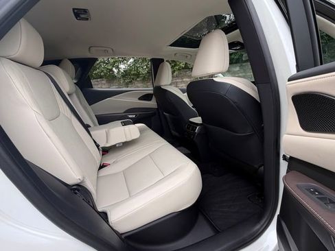 Certified 2024 Lexus RX 350 Premium w/ Convenience Package AWD/4WD image 29