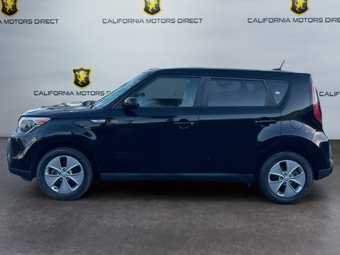 Used 2015 Kia Soul image 2