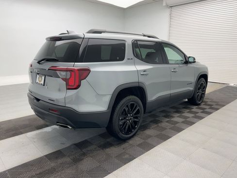 Certified 2023 GMC Acadia SLE w/ Driver Convenience Package image 9