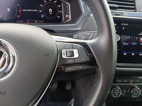 Used 2019 Volkswagen Tiguan SEL Premium w/ 3rd Row Seat Package AWD/4WD image 19