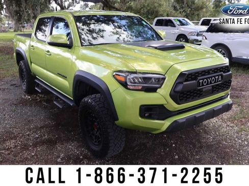 Used 2022 Toyota Tacoma TRD Pro AWD/4WD image 5