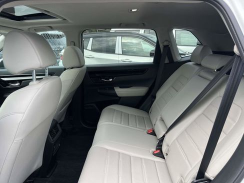 Used 2024 Honda CR-V EX-L image 9